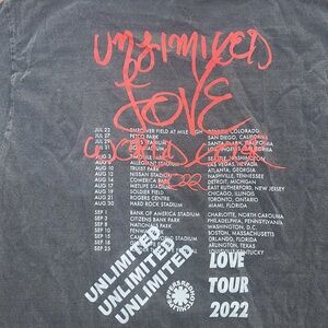 Red Hot Chili Peppers - 2022 Tour T-Shirt